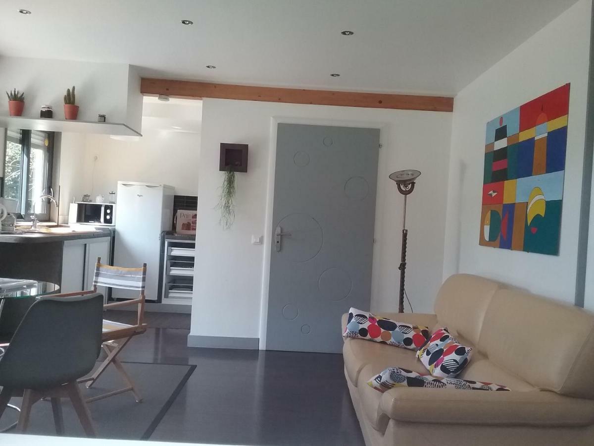 Hameau De La BrelaudièRe Jullouville-les-Pins Exteriör bild